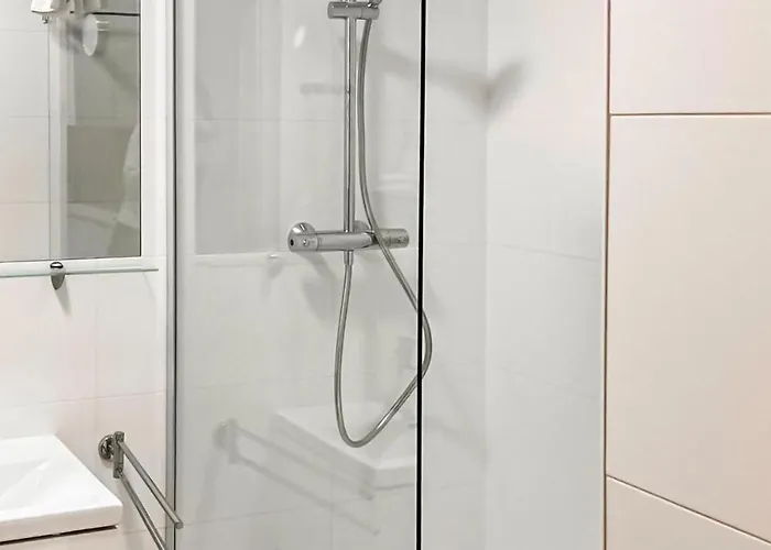 1 Bedroom Stunning In Lejlighed *